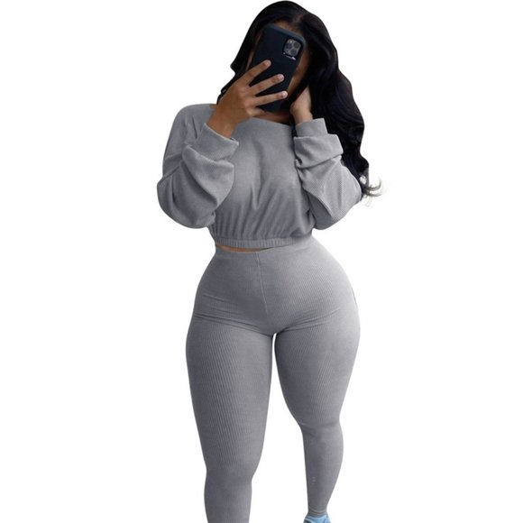 Grey Ribbed Two-Piece Jogger Set – Long Sleeve Crewneck Top & High-Waist Legging - Picture 3 of 5